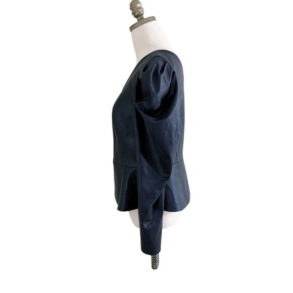 NWT BCBGMaxAzria Black Faux Leather Asymmetric Top Women's Size M One Shoulder - Picture 4 of 12